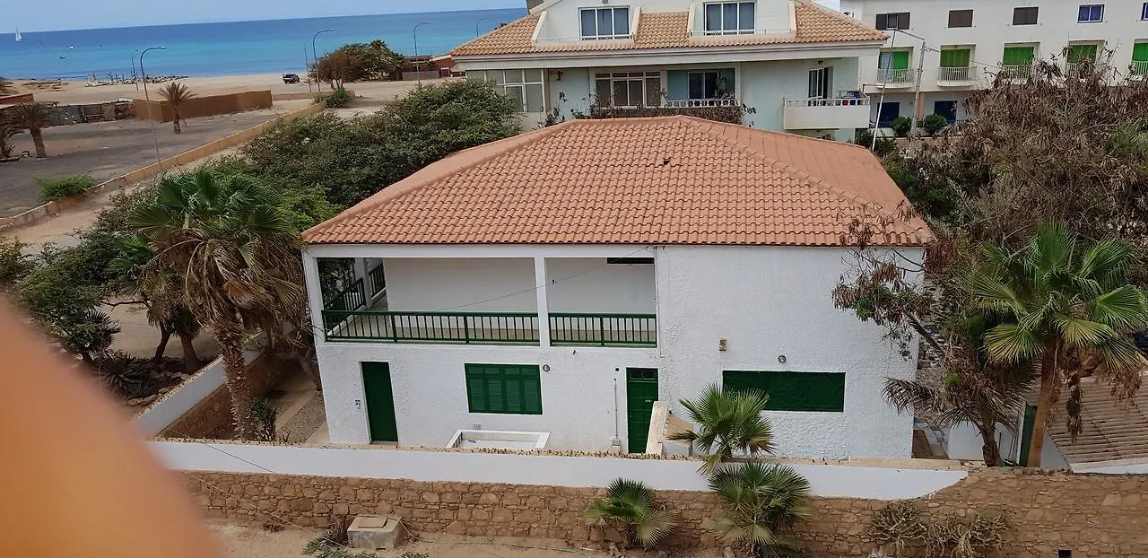Surf House Hostel Santa Maria