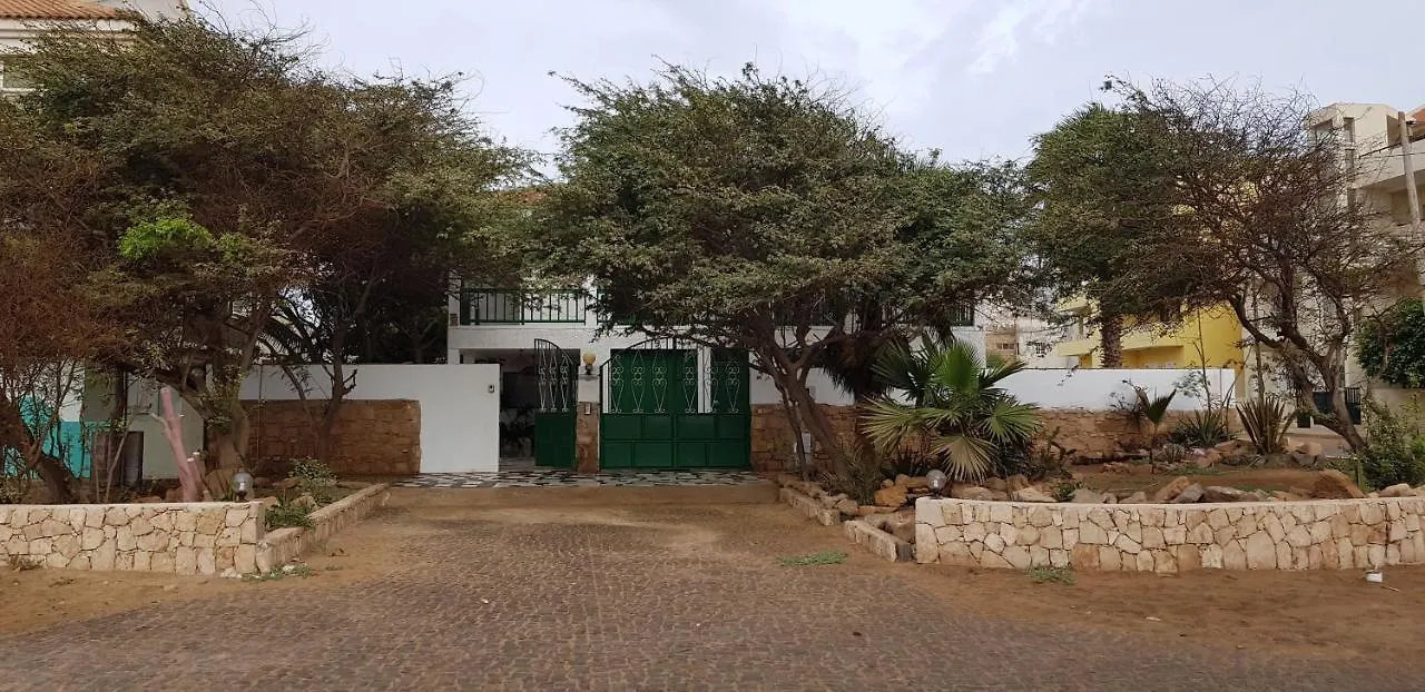 Surf House Hostel Santa Maria