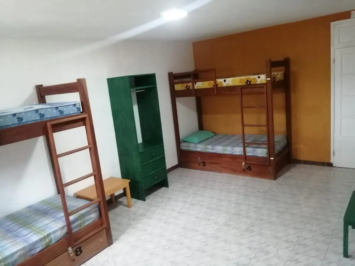 Surf House Hostel Santa Maria